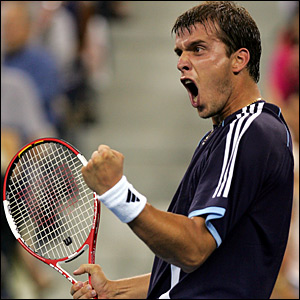 Gilles Muller kan få jubla efter sista bollen idag.